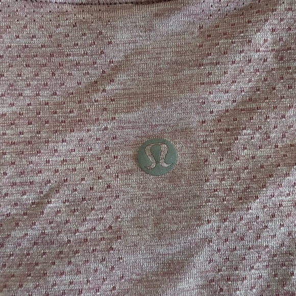 Lululemon shirt - Picture 3 of 3